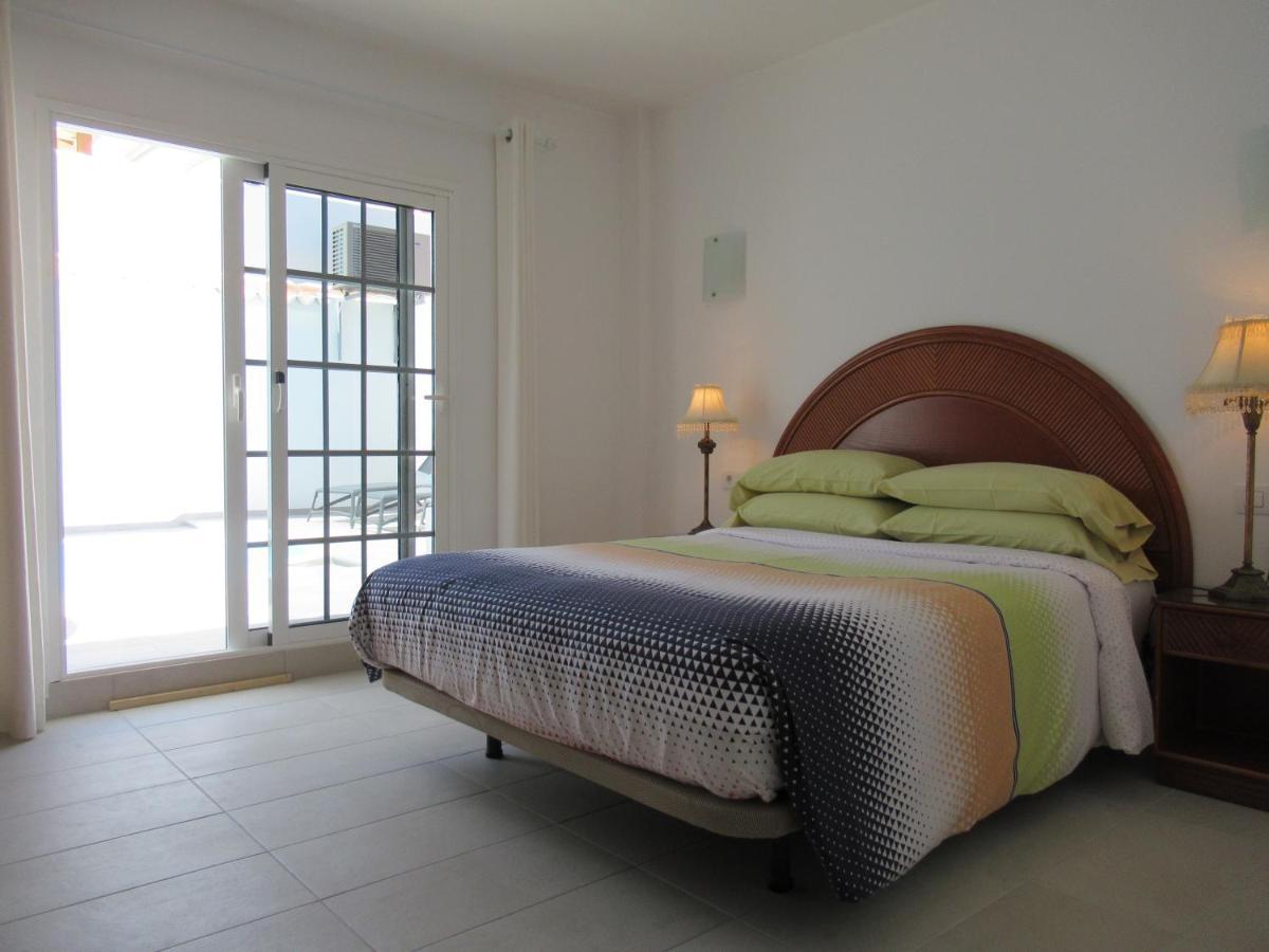 Las Rosas By Rentmedano Stunning Luxury Chocolate Box Villa With Private Heated Pool & Wifi Ελ Μέντανο Εξωτερικό φωτογραφία